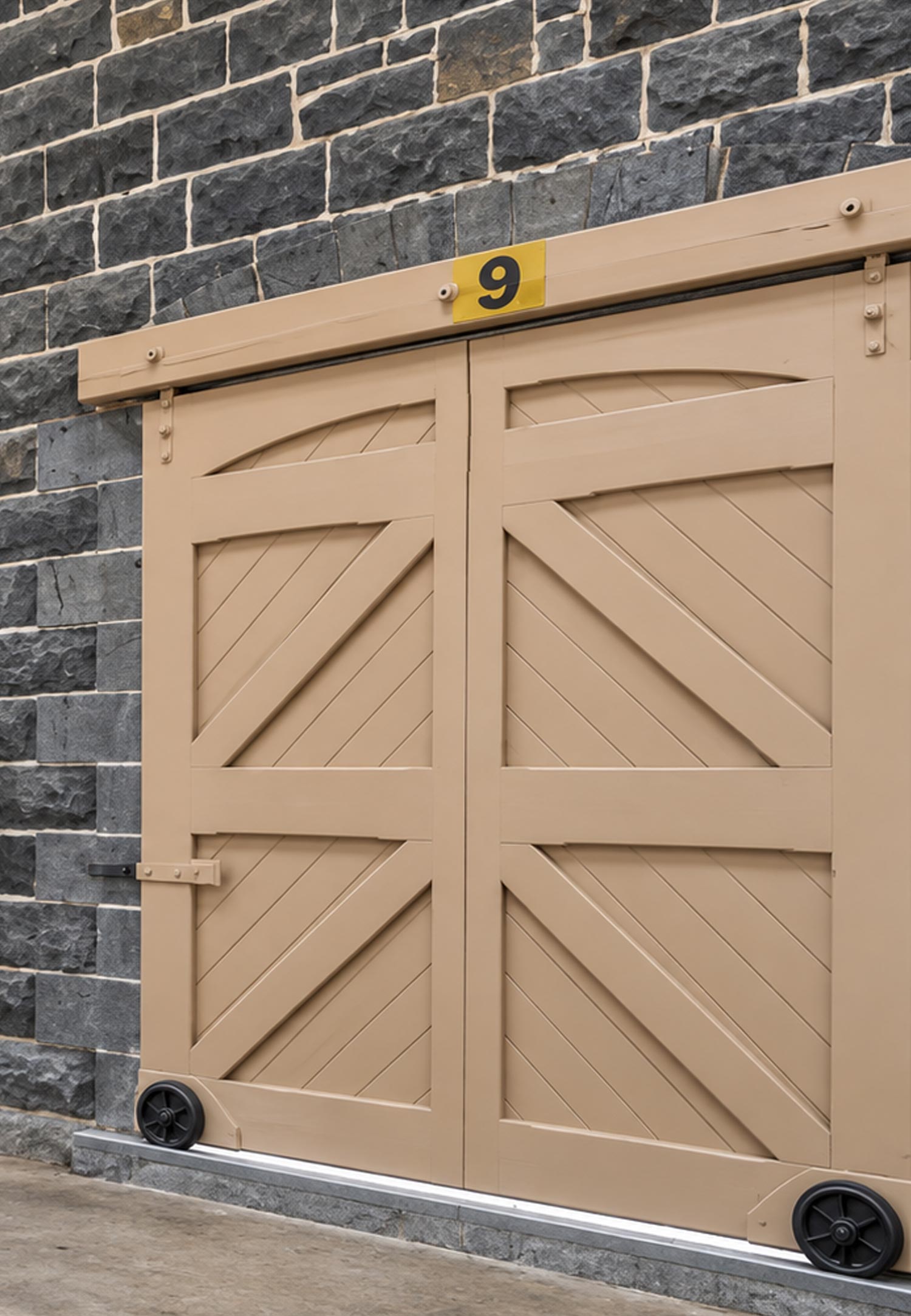 Doors weighing up to 1000kg