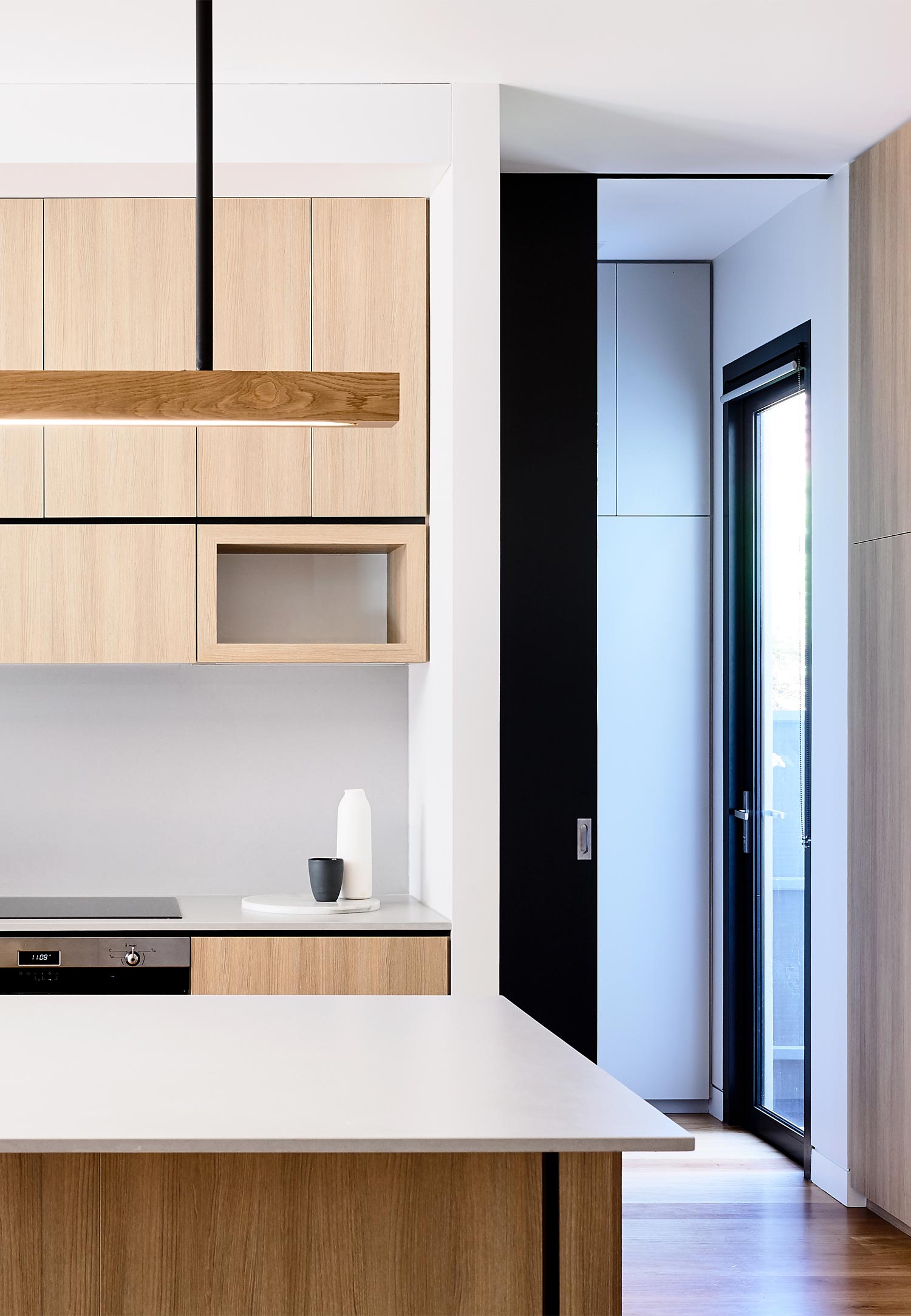 Doors weighing up to 100kg